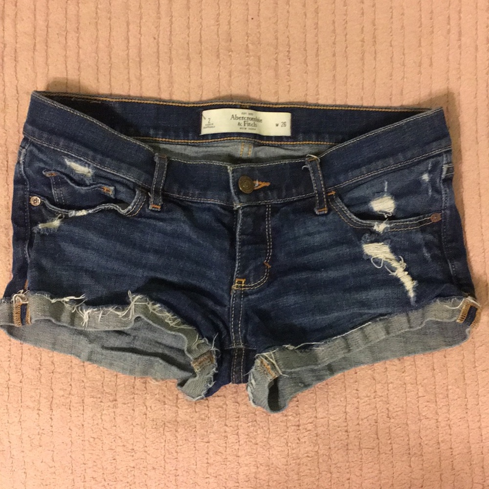 Abercrombie & Fitch Dark Wash Shorts size 2